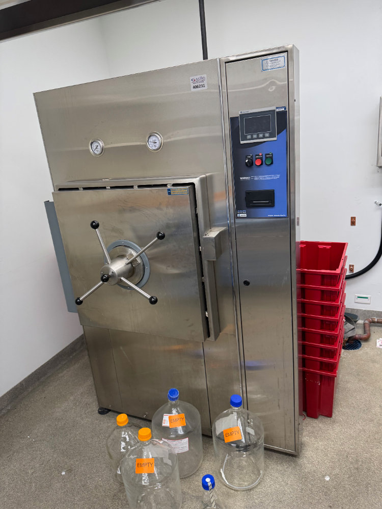 Image of Consolidated Stills and Sterilizers ADV-PB Advantage Series Autoclave